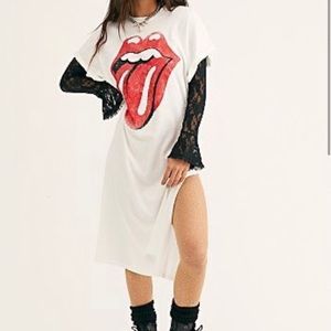 FREE PEOPLE X DAYDREAMER ROLLING STONES ‘89 band tee shirt dress size small